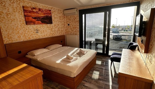 Double Room, Balcony, Sea View