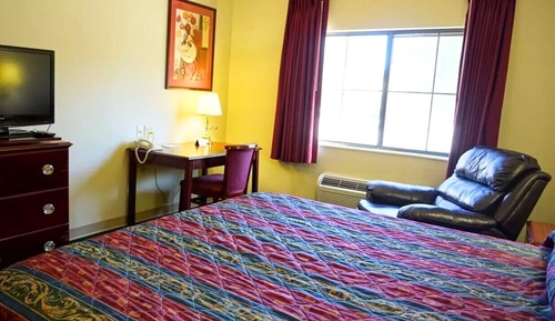 Standard Room, 1 King Bed, Non Smoking