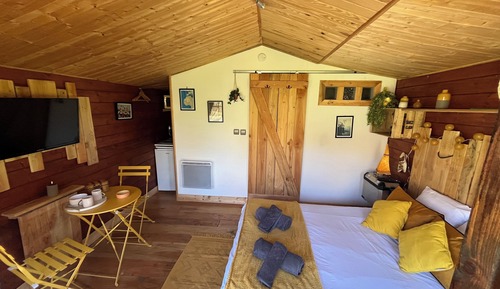 Comfort Cabin, Garden View