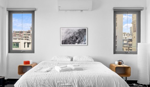 Deluxe Studio, City View