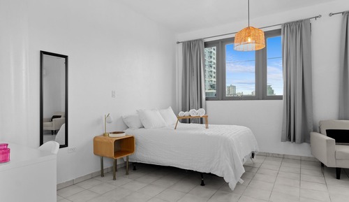 Family Apartment, City View