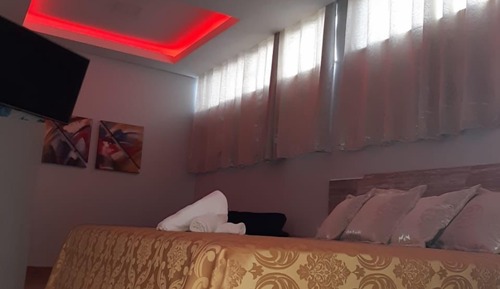 Economy Room
