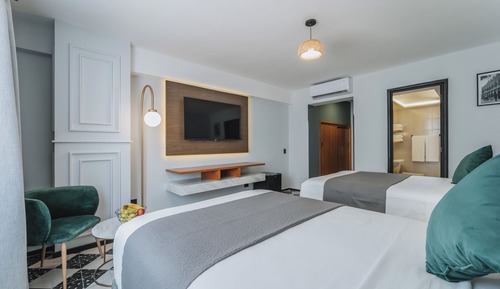 Superior Double Room, City View