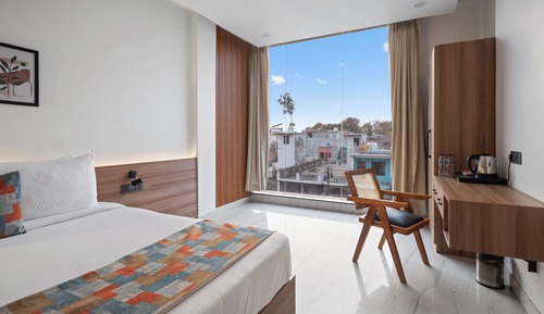 Deluxe Double Room