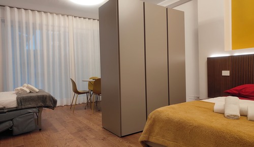 Deluxe Room, Balcony