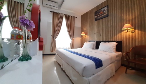Deluxe Single Room