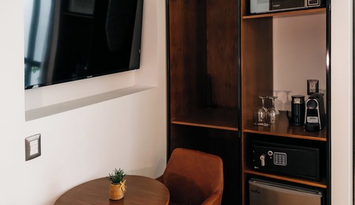 Basic Room, Non Smoking, Microwave