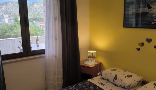 Apartment (One-Bedroom Apartment With Terrace An)