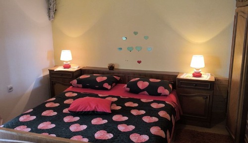 Apartment (Two-Bedroom Apartment With Terrace An)