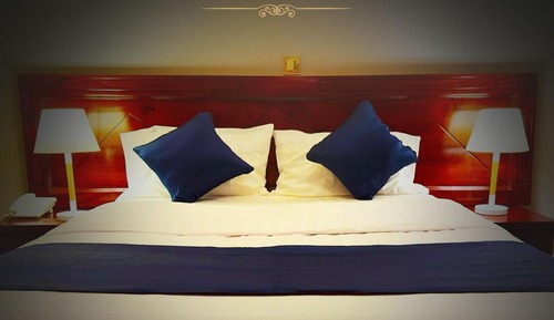 Suite, Balcony, Hill View