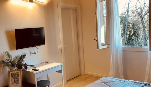 Deluxe Double Room, Garden View
