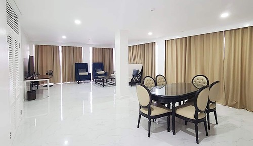 Luxury Room
