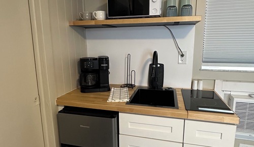Elite Studio, 1 King Bed with Sofa bed, Kitchenette, Pool View