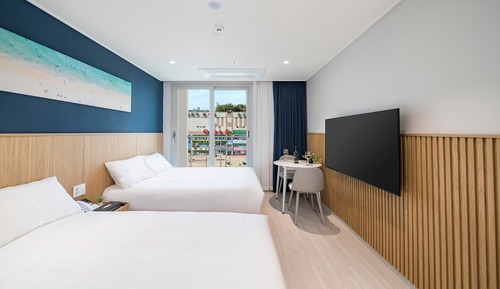 [Breakfast for 2 PKG] City View Superior Family Twin