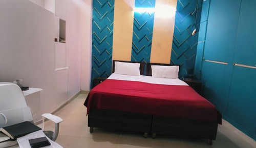 Deluxe Single Room