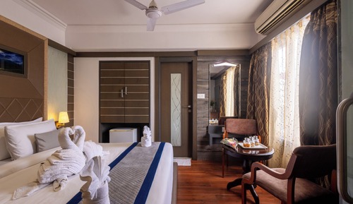 Royal Room