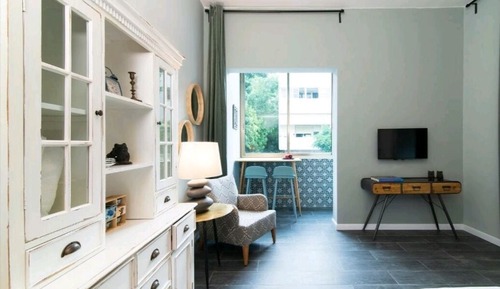 Deluxe Studio, Balcony