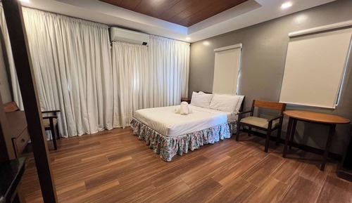 Junior Room