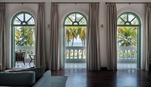 Luxury Suite, Beach View