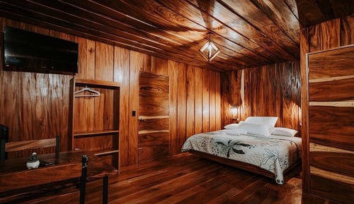 Deluxe Cabin, Mountain View