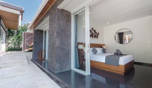 Luxury Villa