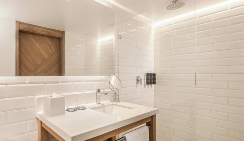 Junior Suite, 1 King Bed