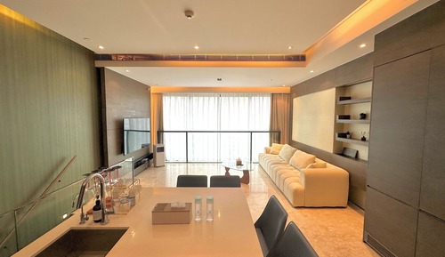 Luxury Apartment, Canal View