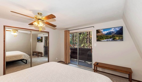 Signature Cabin, 2 Bedrooms, Fireplace, Mountain View