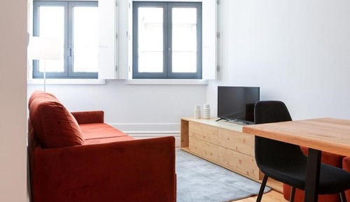 Signature Apartment, City View