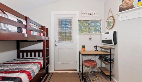 Signature Cabin, 2 Bedrooms, Kitchen, Mountain View