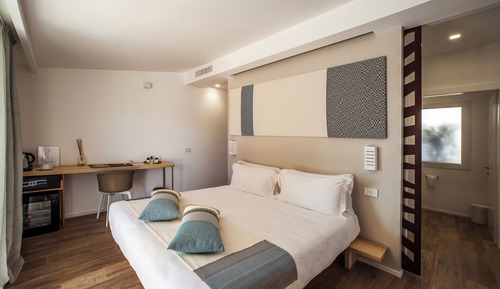 Deluxe Double Room - Jacuzzi, Sea View