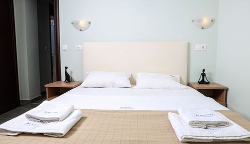 Deluxe Apartment, City View