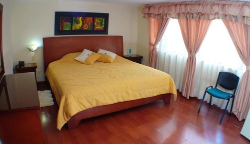 Junior Studio Suite