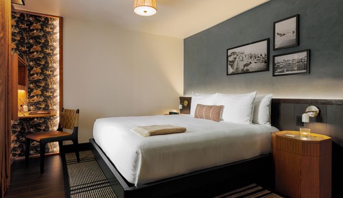 Luxury Suite, 1 King Bed with Sofa bed