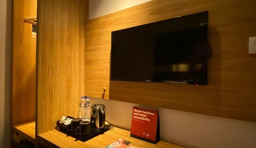 Superior Twin Room, City View