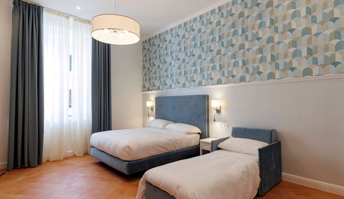 Comfort Triple Room