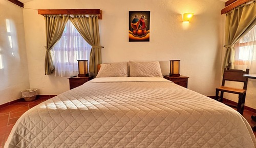 Suite, Mountain View