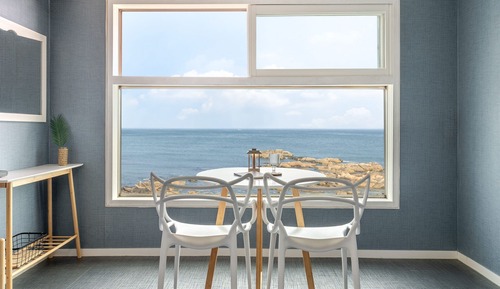 Basic Room, 1 Bedroom (Ocean View 303 (Upon Arrival /BBQ))
