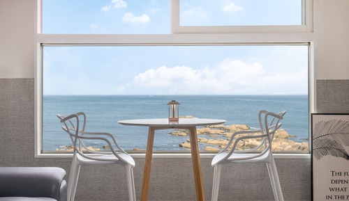 Basic Room, 2 Bedrooms (Suite Room 306 (Ocean View / BBQ))