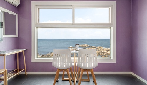 Basic Room, 1 Bedroom (Ocean View 203 (Upon Arrival /BBQ))