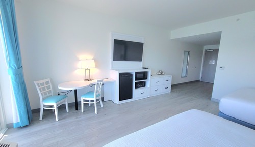 Premium Room, 2 Queen Beds, Balcony, Marina View