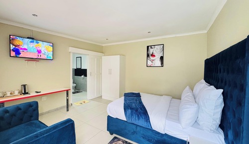 Deluxe Single Room