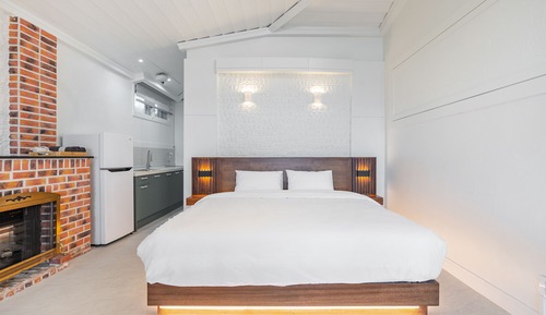A one bed type 20 Pyeong
