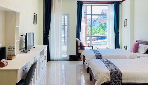 Deluxe Twin Room, City View
