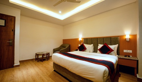 Deluxe Room, Balcony, City View