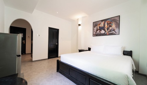 Deluxe Double Room Single Use