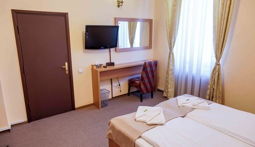 Comfort Apartment, City View