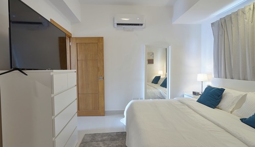 Comfort Apartment, 2 Bedrooms, Balcony, City View