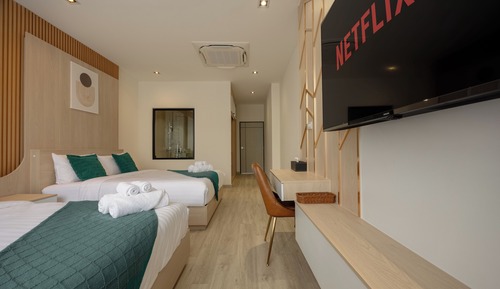 Family Studio Suite, Non Smoking, City View