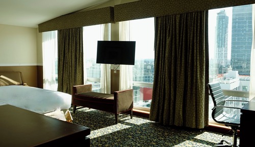 Deluxe King Room